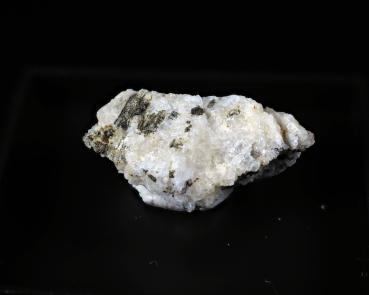 Preview: Potassic-ferro-ferri-taramit